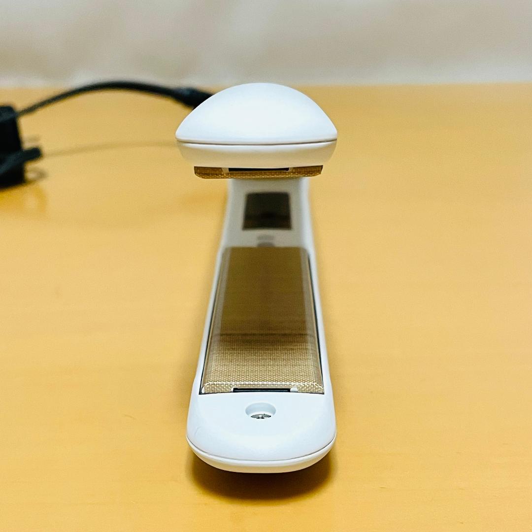 【良品】KINUJO W DS100　海外対応　ストレートヘアアイロン　絹女