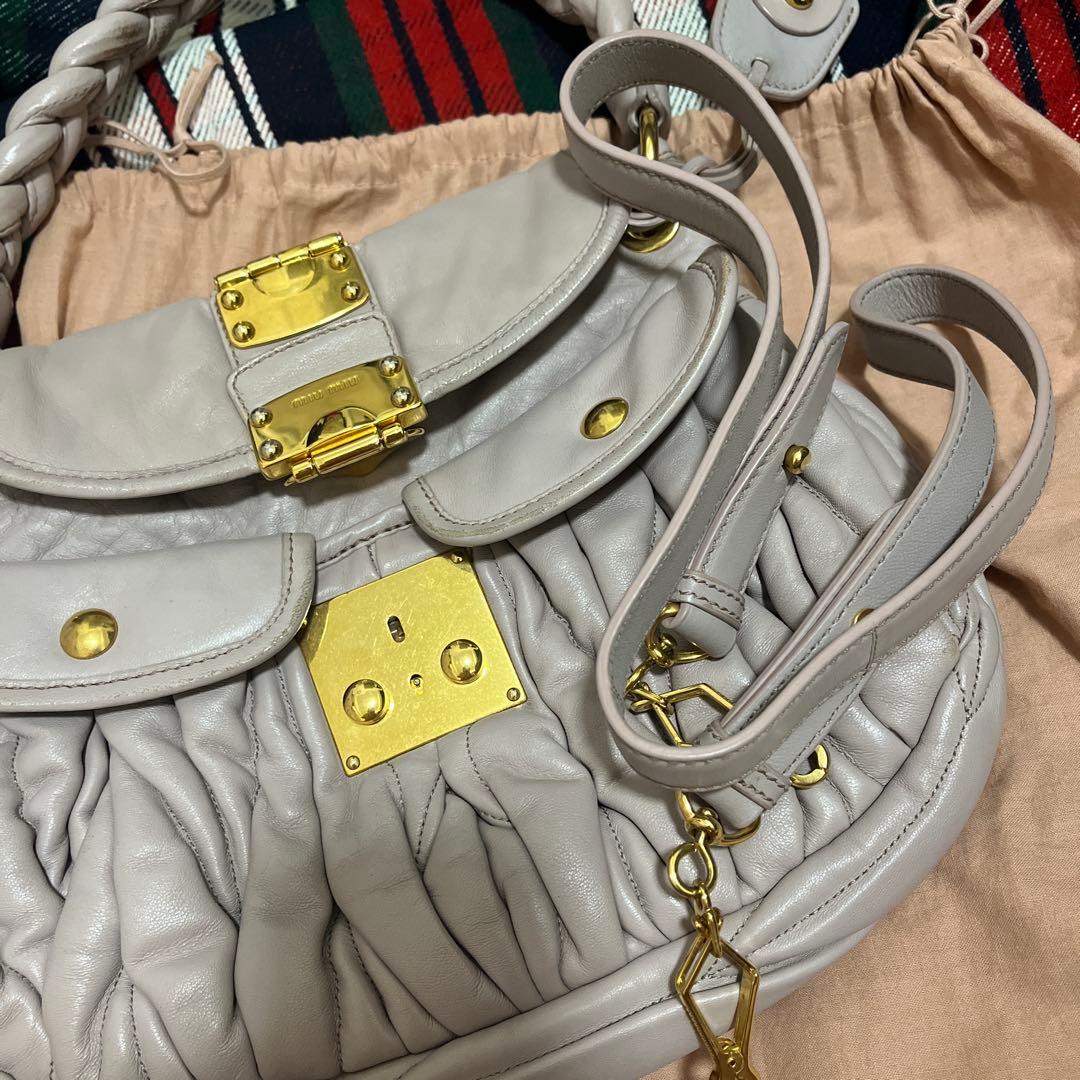 ⭐︎miu miu マトラッセ 2way ワンショルダーバッグ 美品⭐︎