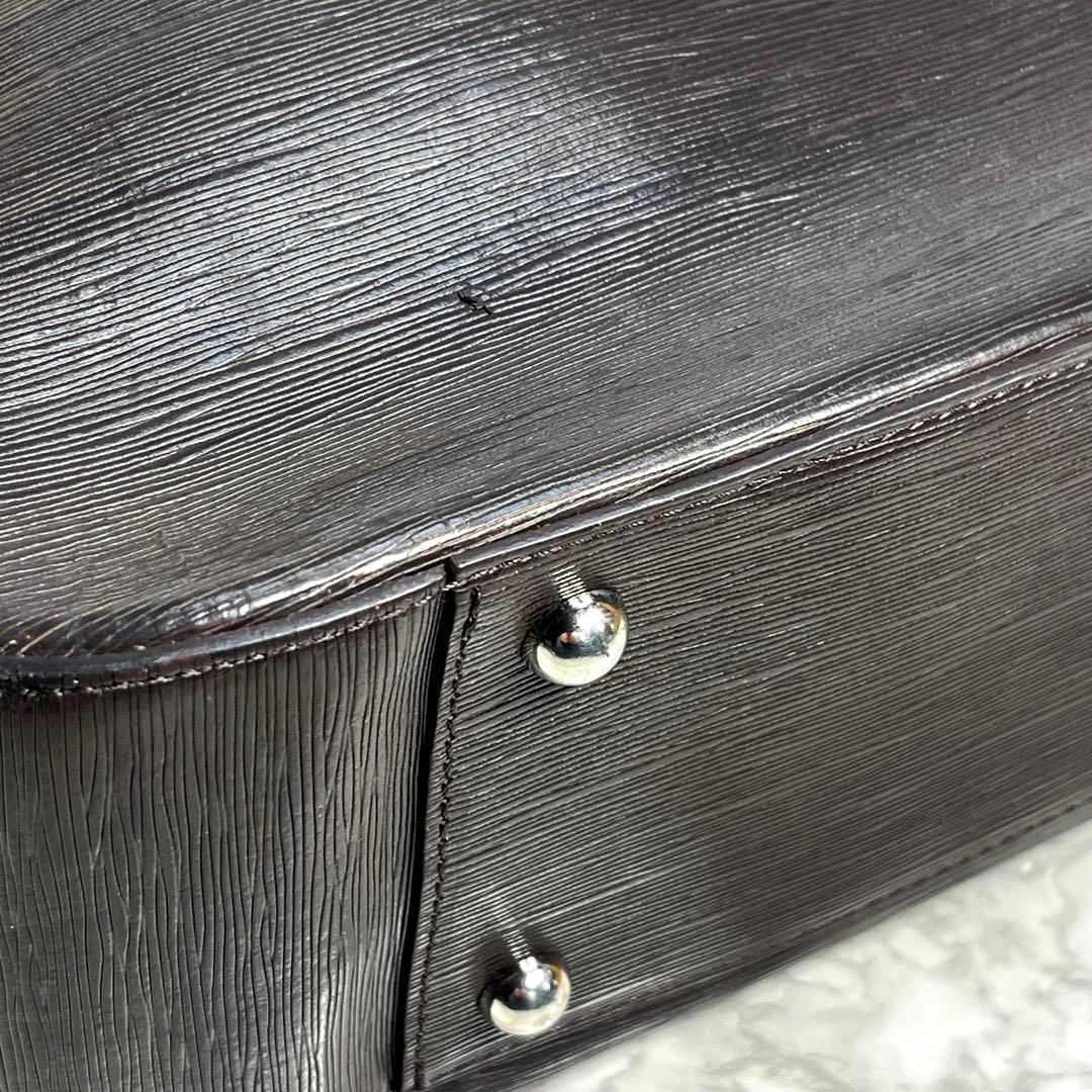 ペッレモルビダ ビジネスバッグ 2way 濃茶 キャピターノレザー 斜めがけ