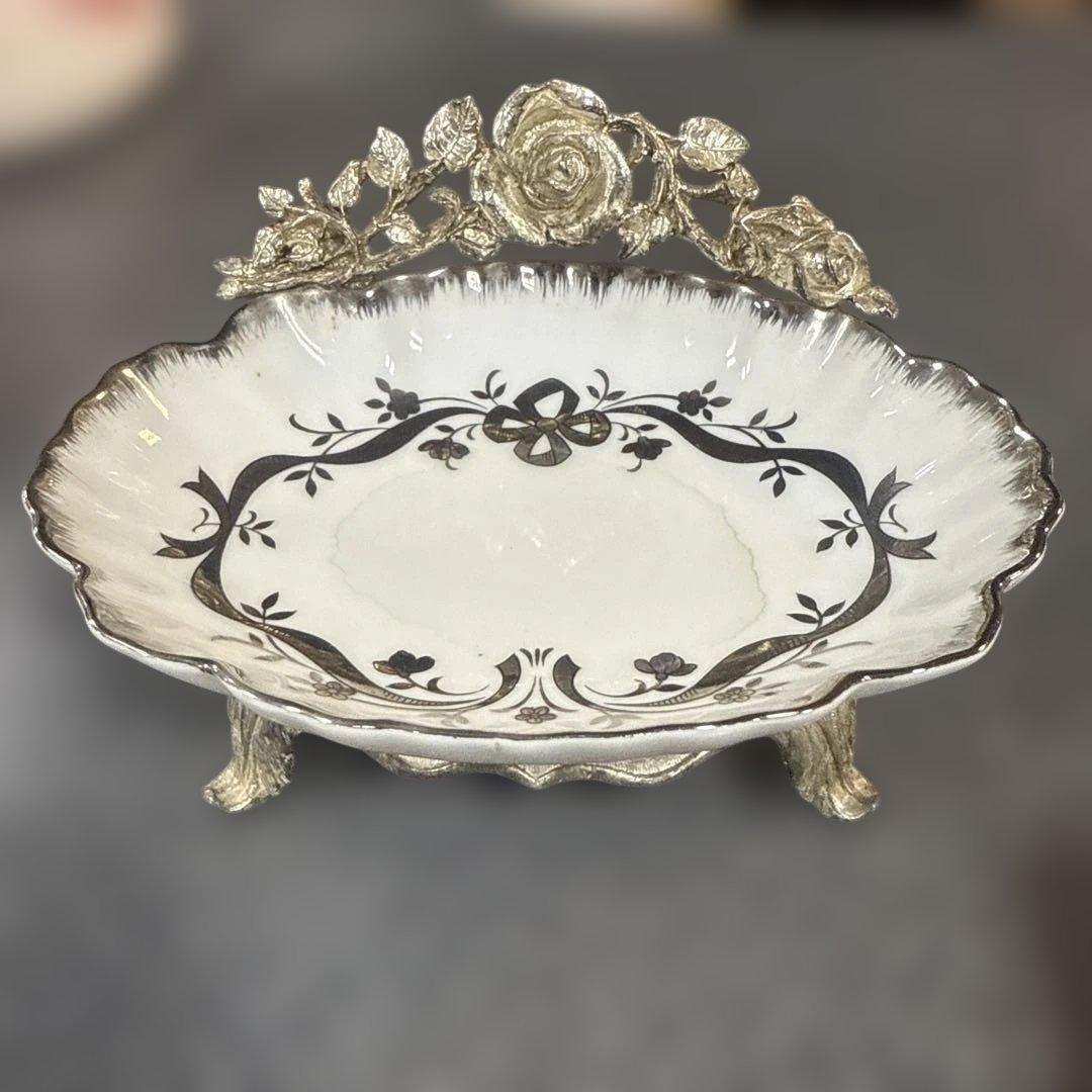 ヴィンテージ風 花模様 陶器皿