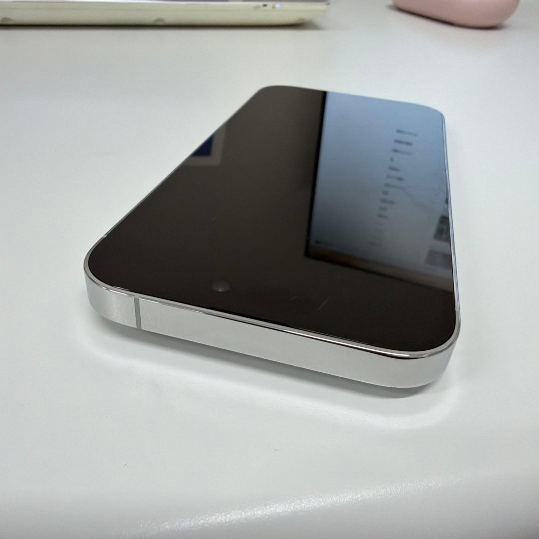 Apple iphoe14pro128GB SIMフリー美品
