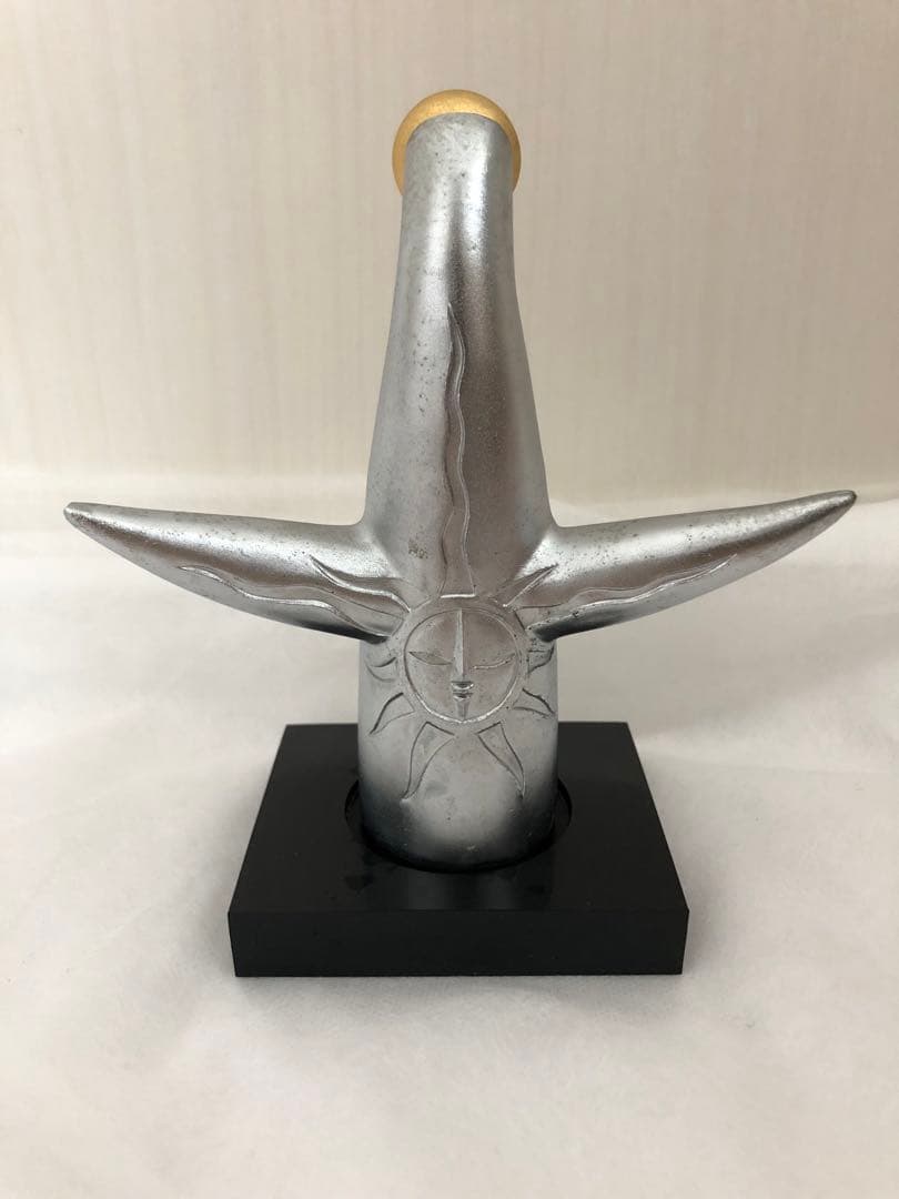 太陽の塔 オブジェ フィギュア 岡本太郎　シルバー　【お値下げ不可】