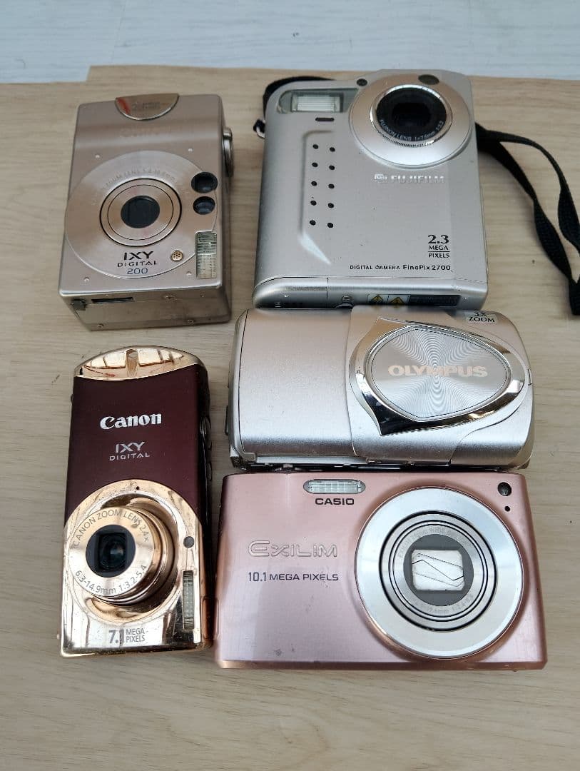 Canon IXY DIGITAL などまとめて5台ジャンク(よ13)