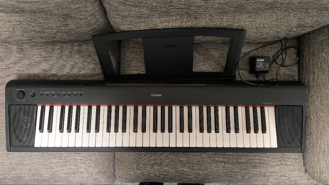 YAMAHA NP-11 61鍵 電子ピアノ Piaggero　スタンドつき