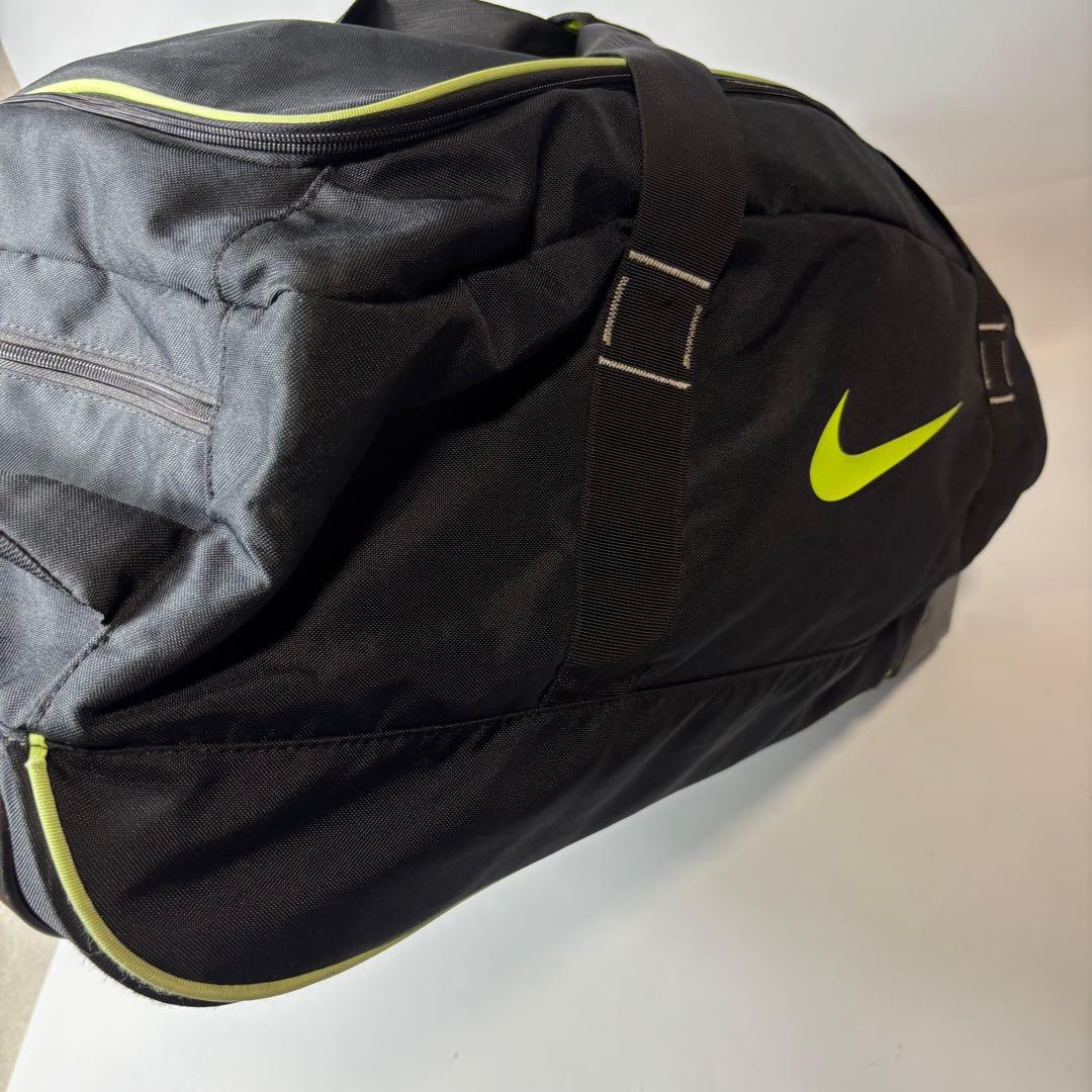 レアサイズ ナイキ キャリーケース 2輪 軽量 黒　イエロー　ゴルフ　遠征