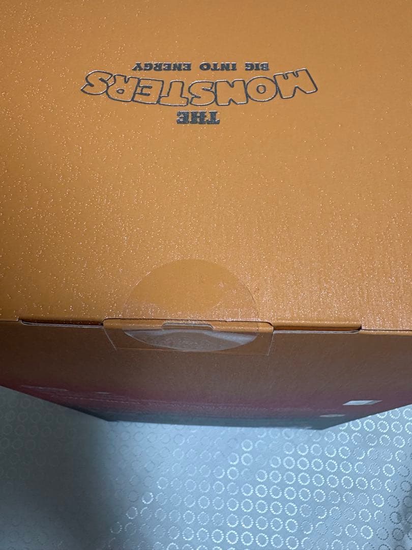 ラブブ　Big into Energy ROCK THE UNIVERSE r