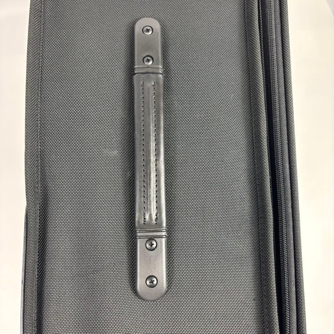 キャリーケース　TUMI スーツ　ケース　2輪　黒ナイロン　バッグ　41L