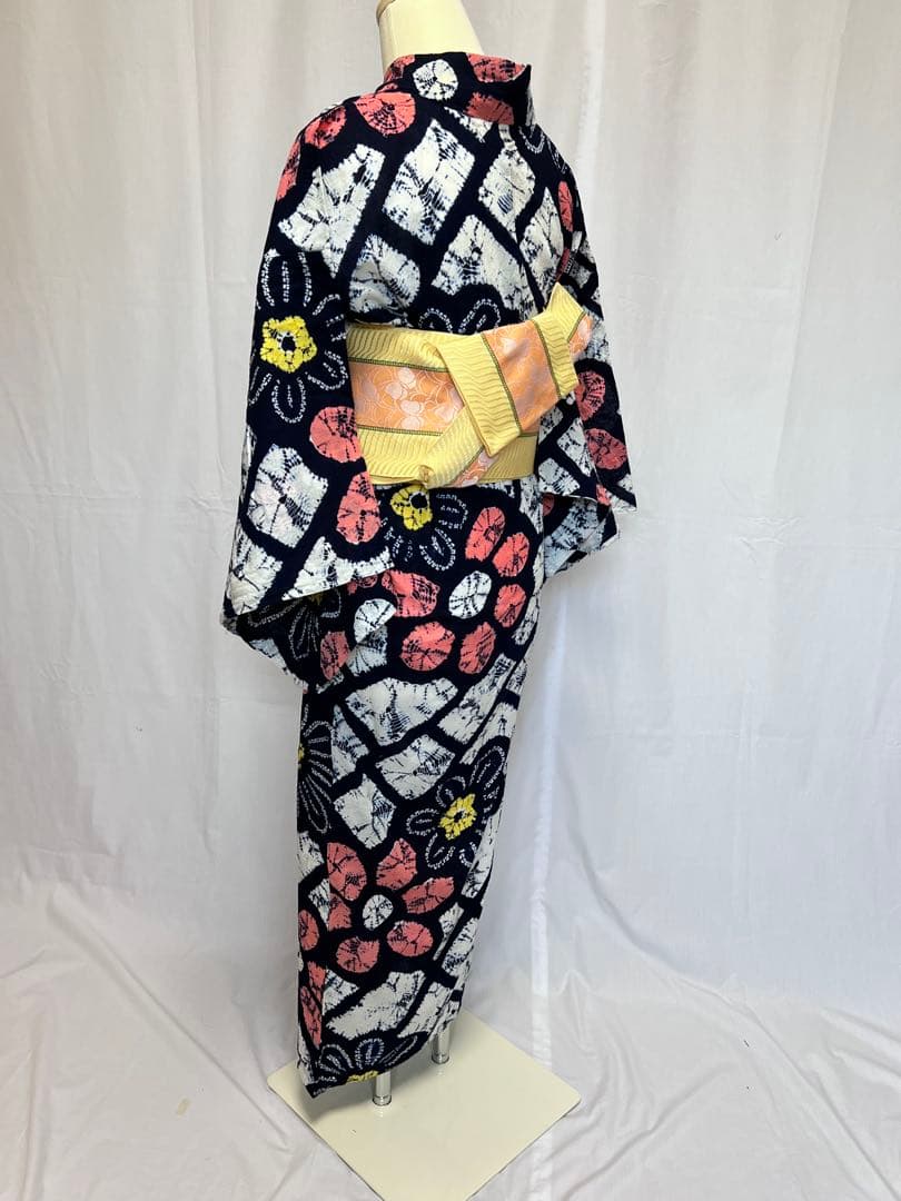 有松　鳴海絞り　ゆかた