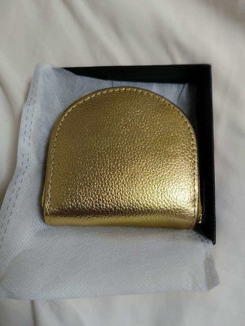 皇居限定 菊の御紋入り馬蹄型 　ケース 財布 小銭入れ 牛革 ゴ