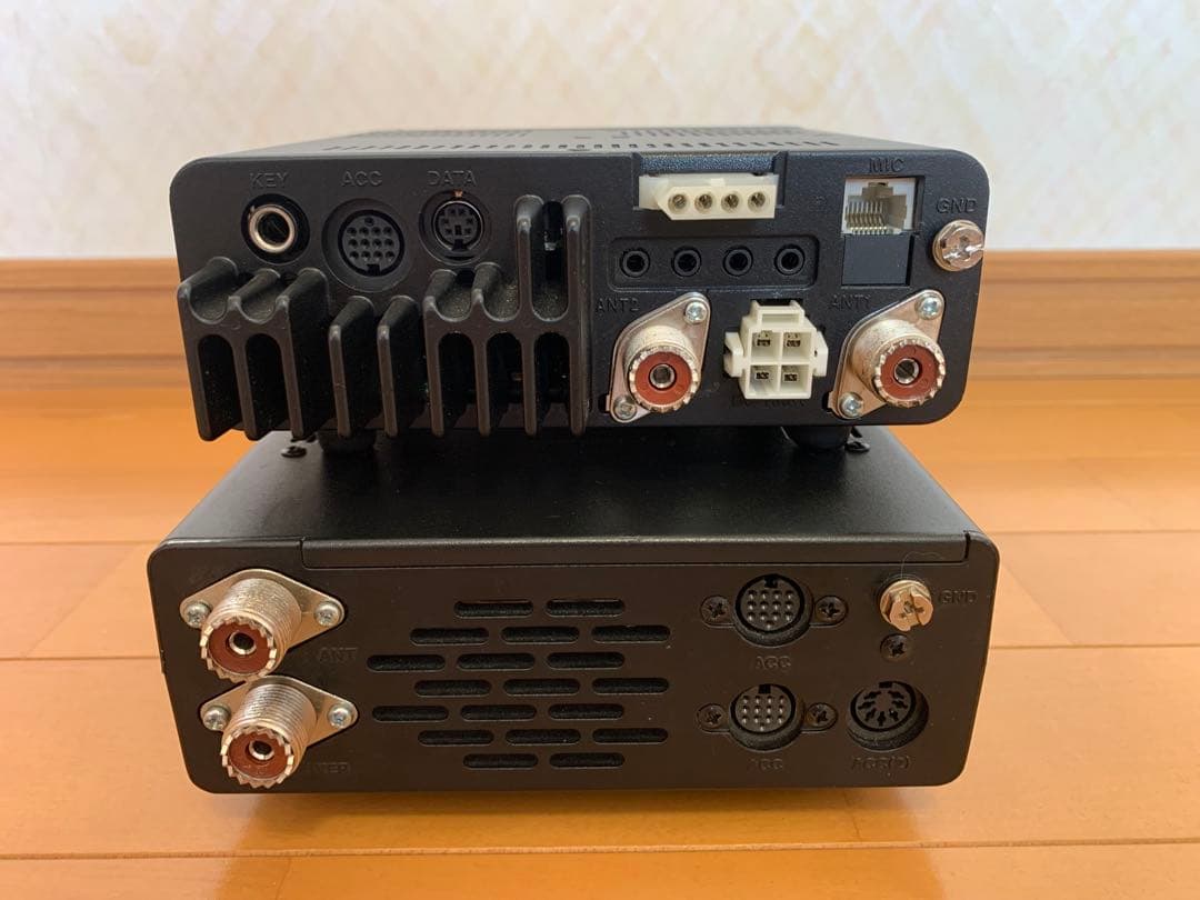 ICOM IC-7000M AT-180 および別売品セット