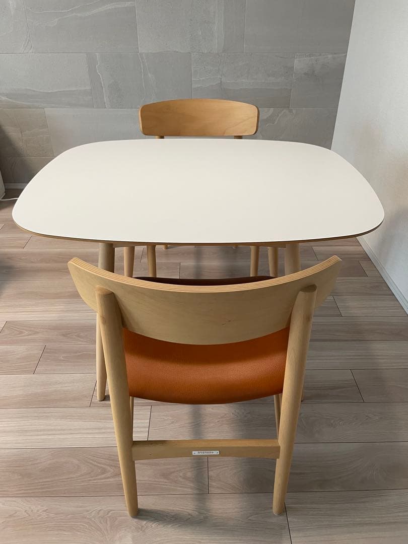 カリモク60 Dテーブル　ダイニングテーブル