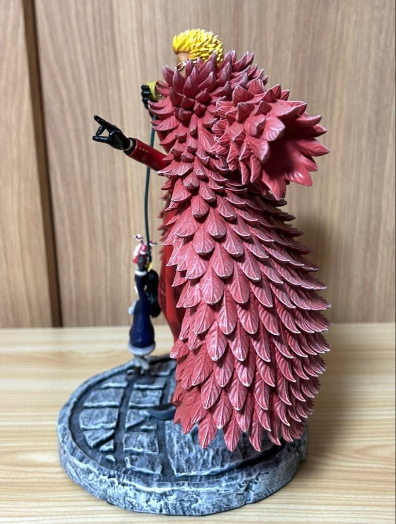 【稀少】ドフラミンゴ　フィギュア　Eon Studio