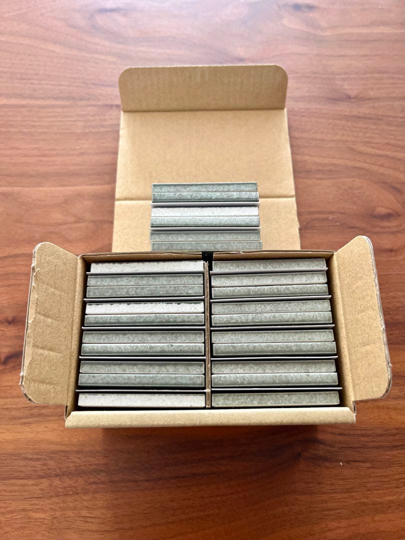 ミナペルホネン　タンバリンタイル　ダークグリーン26枚