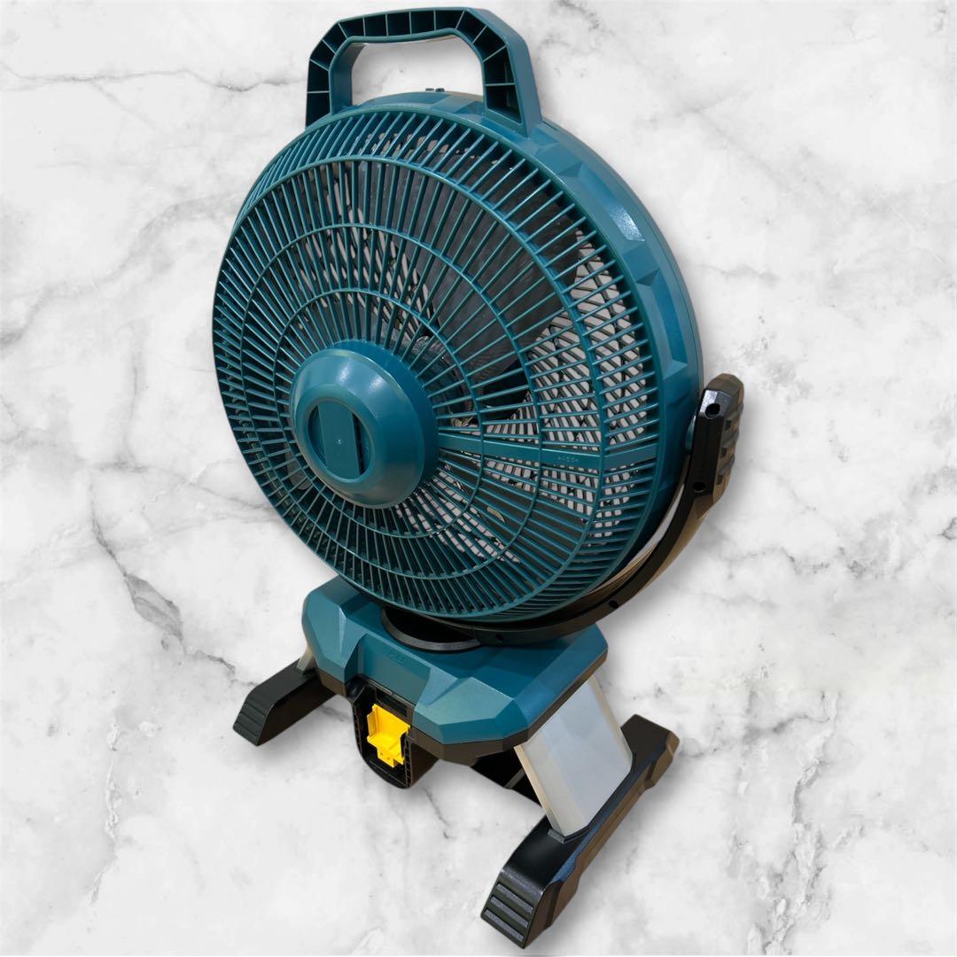 自動首振り／タイマー付 マキタ充電式ファンCF301D動作確認済み