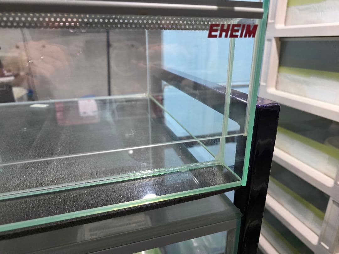 エーハイム ガラス ケージ １個 引取り
