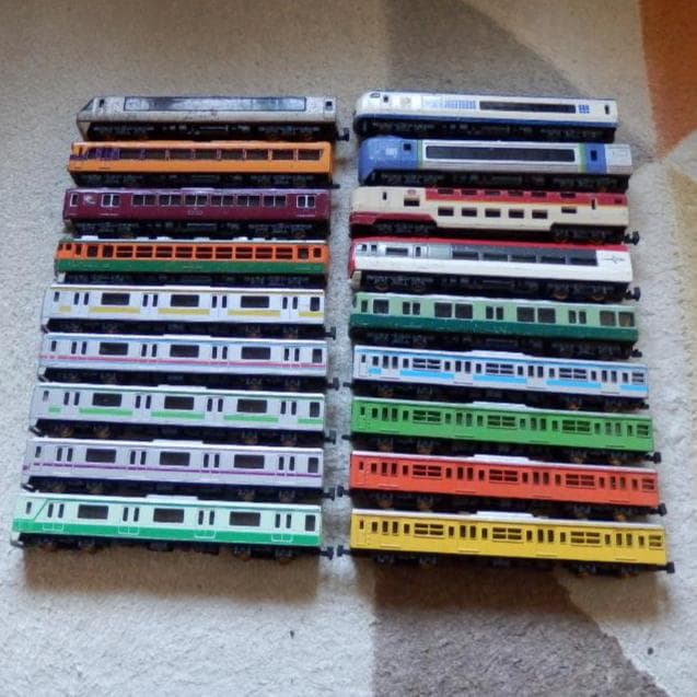 ❤️日本製１７両❤️トレーン★国鉄★103系★209系★京成線★京阪★阪急★北斗