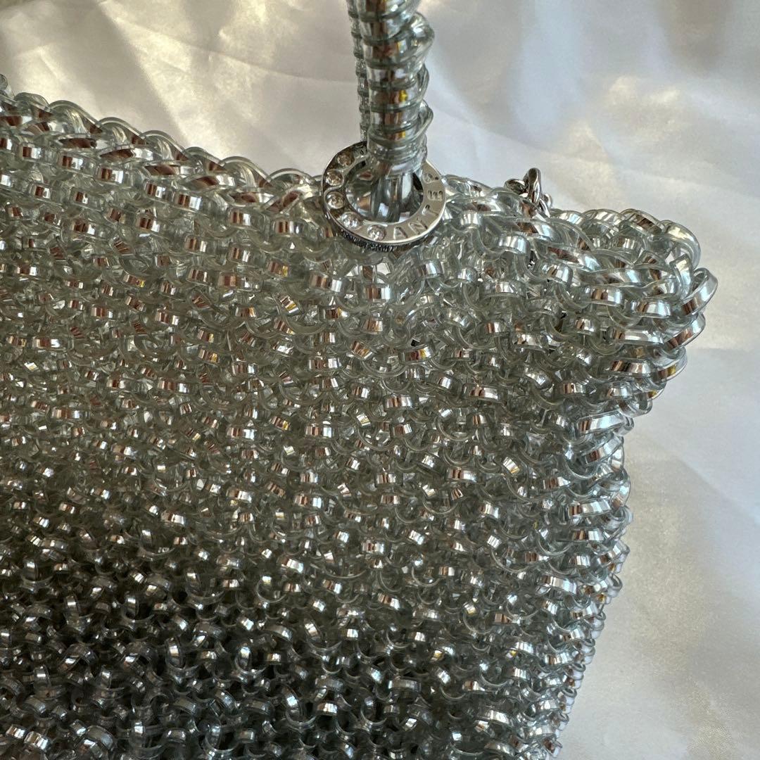 アンテプリマミニバッグ　シルバーバッグ