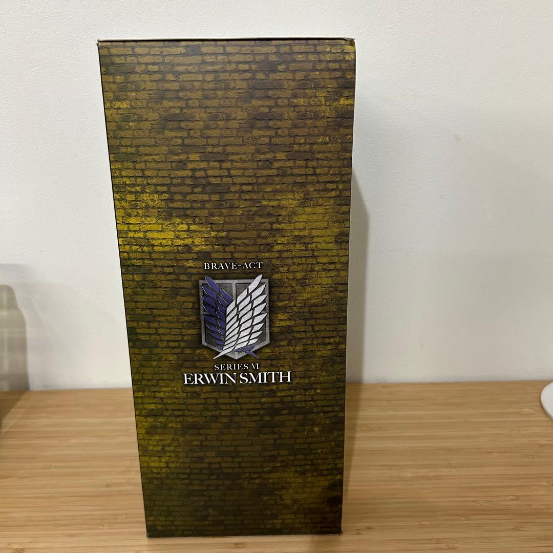 エルヴィン　1/8 フィギュア　千値練　BRAVE ACT　進撃の巨人