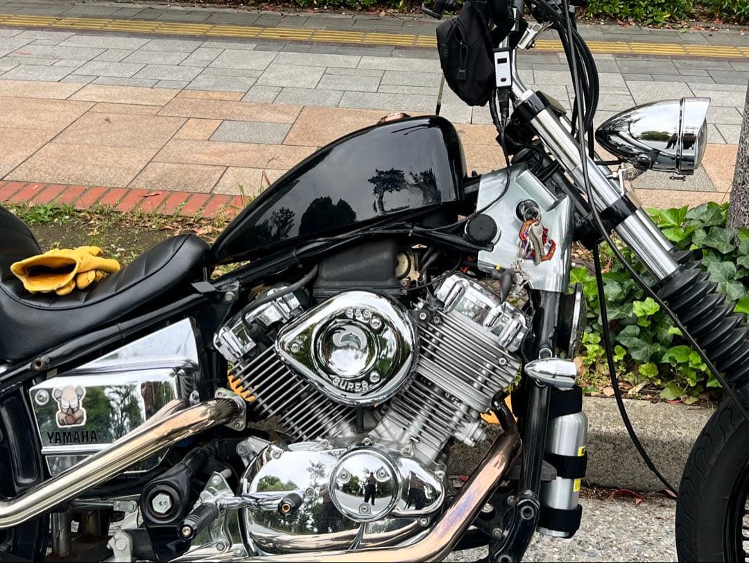 ドラッグスター400 スポーツスタータンク 黒 美品