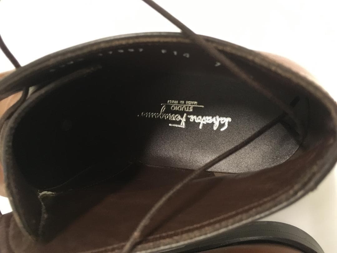 Salvatore Ferragamo　メンズシューズ（新品）