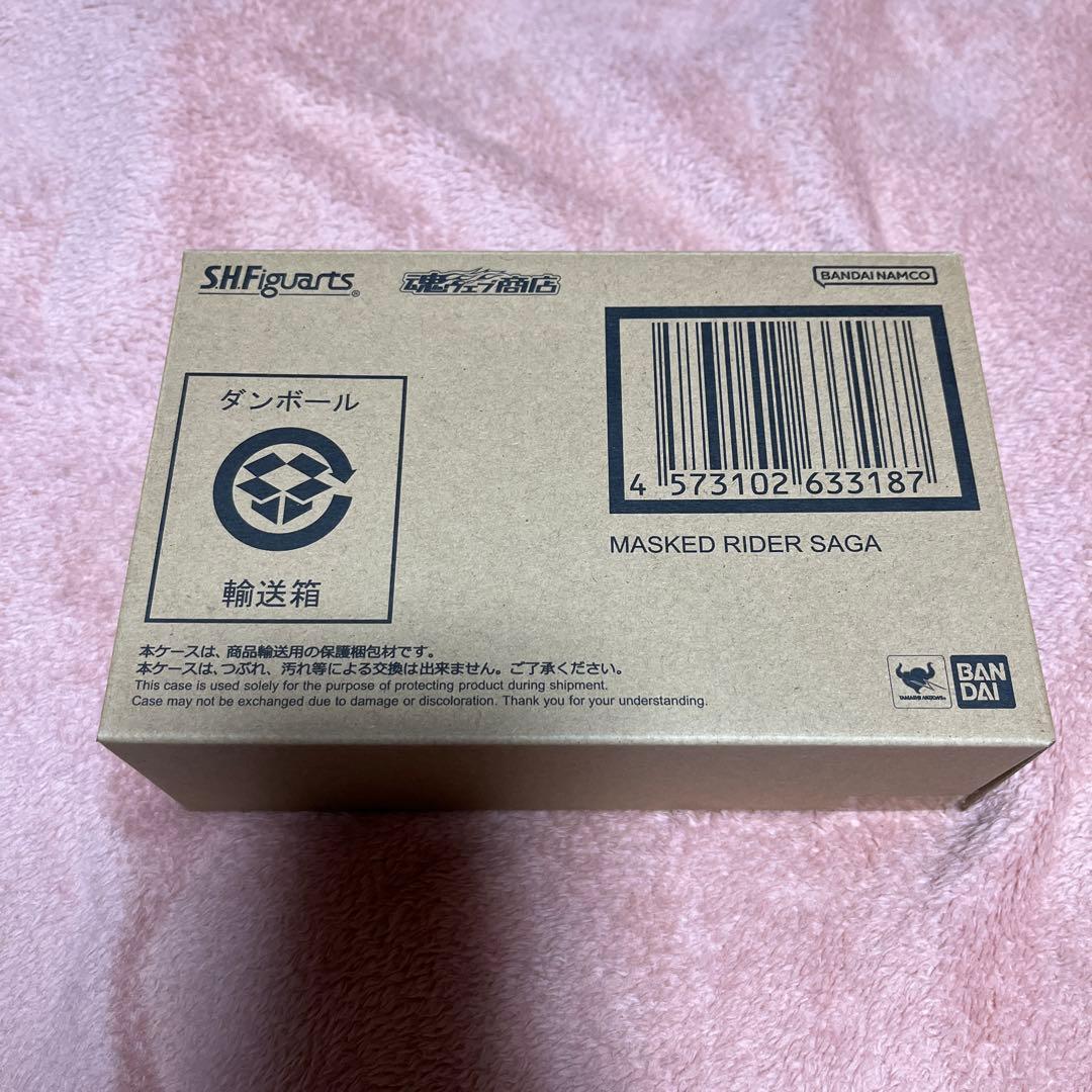 フィギュアーツ　真骨彫製法　仮面ライダーサガ　キバ　S.H.Figuarts