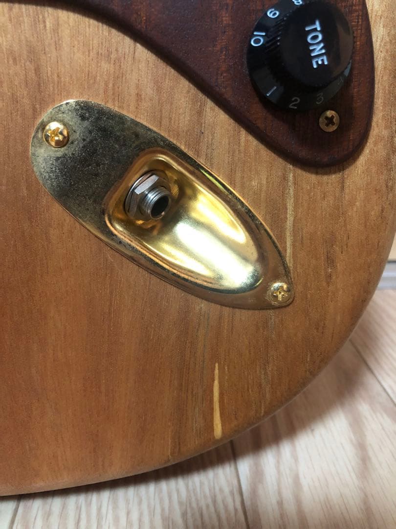 On Ott  Hipshot trilogyブリッジ搭載エレキギター