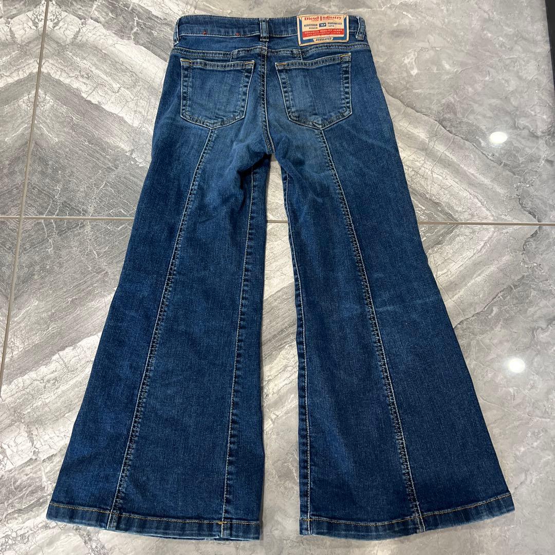 ディーゼルキッズデニムパンツデニムフレアパンツ　8歳　130センチ
