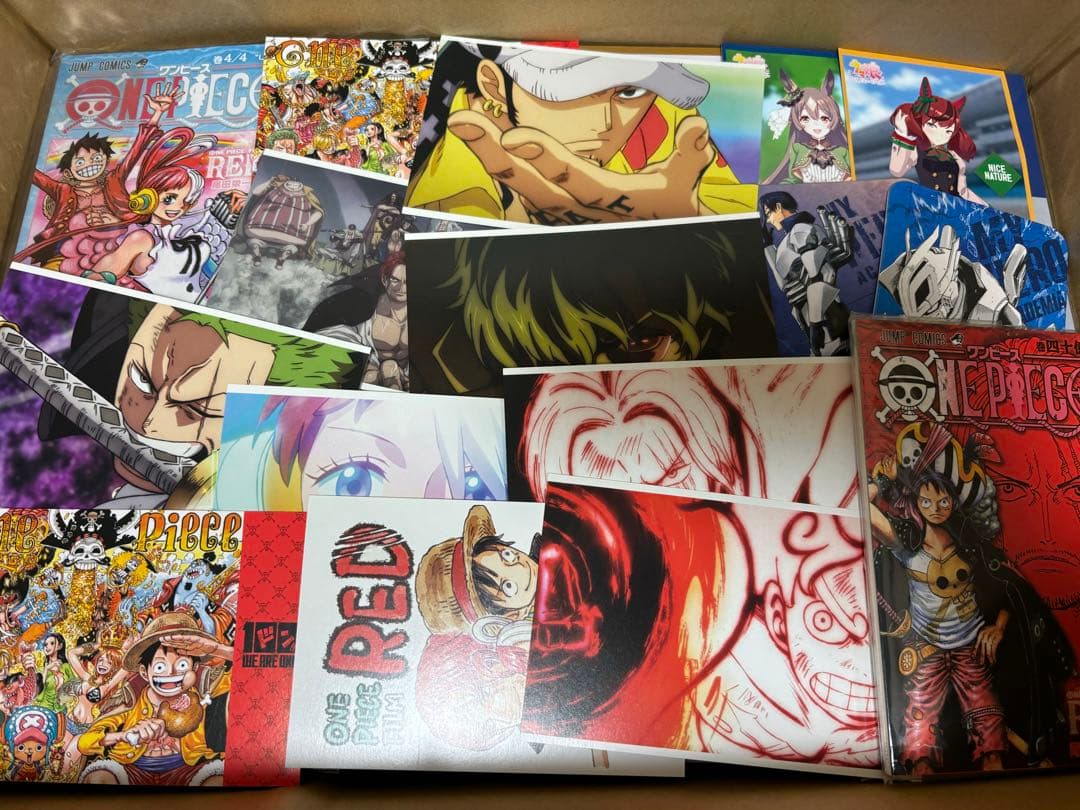 アニメキャラクター 紙類 大量 まとめ売り♡