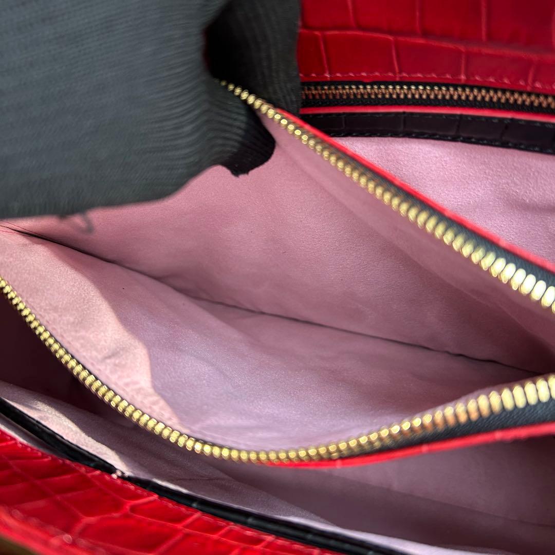 未使用　ココセリュックスゴールド　ショルダーバッグ　2way　クロコ型押し　A4