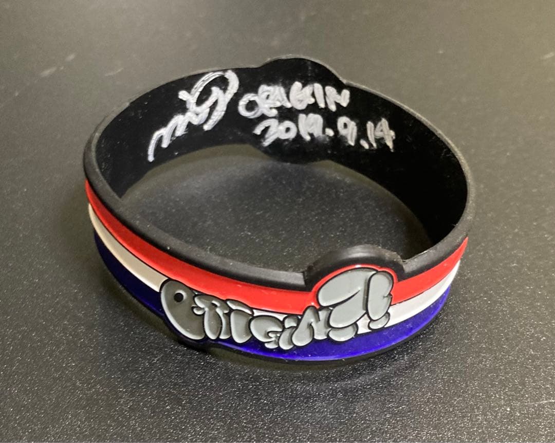 ＊24H値下げ＊ [サイン入り] 373 美波 origin ラバーバンド