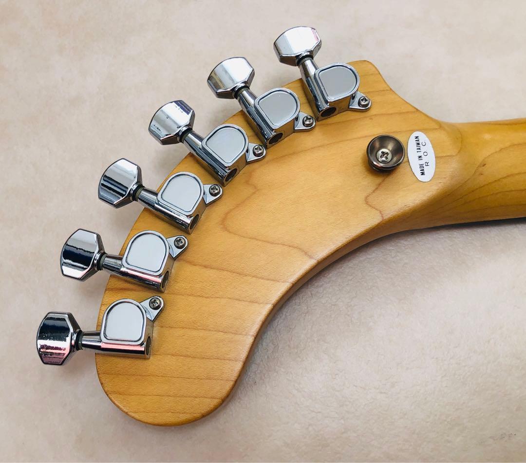 【超美品】ZO-3 ライトブルー アンプ内蔵ミニギター 専用ケース付 ぞーさん