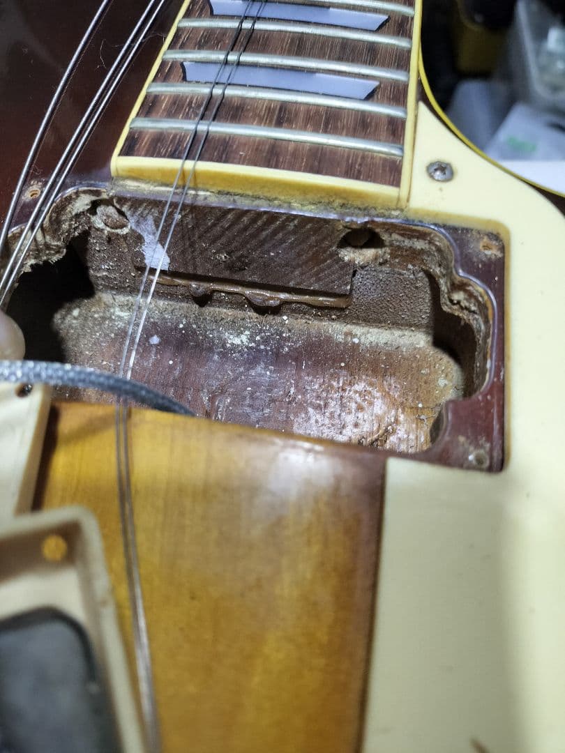 Greco グレコ レスポール スタンダード77' サンバースト セットネック