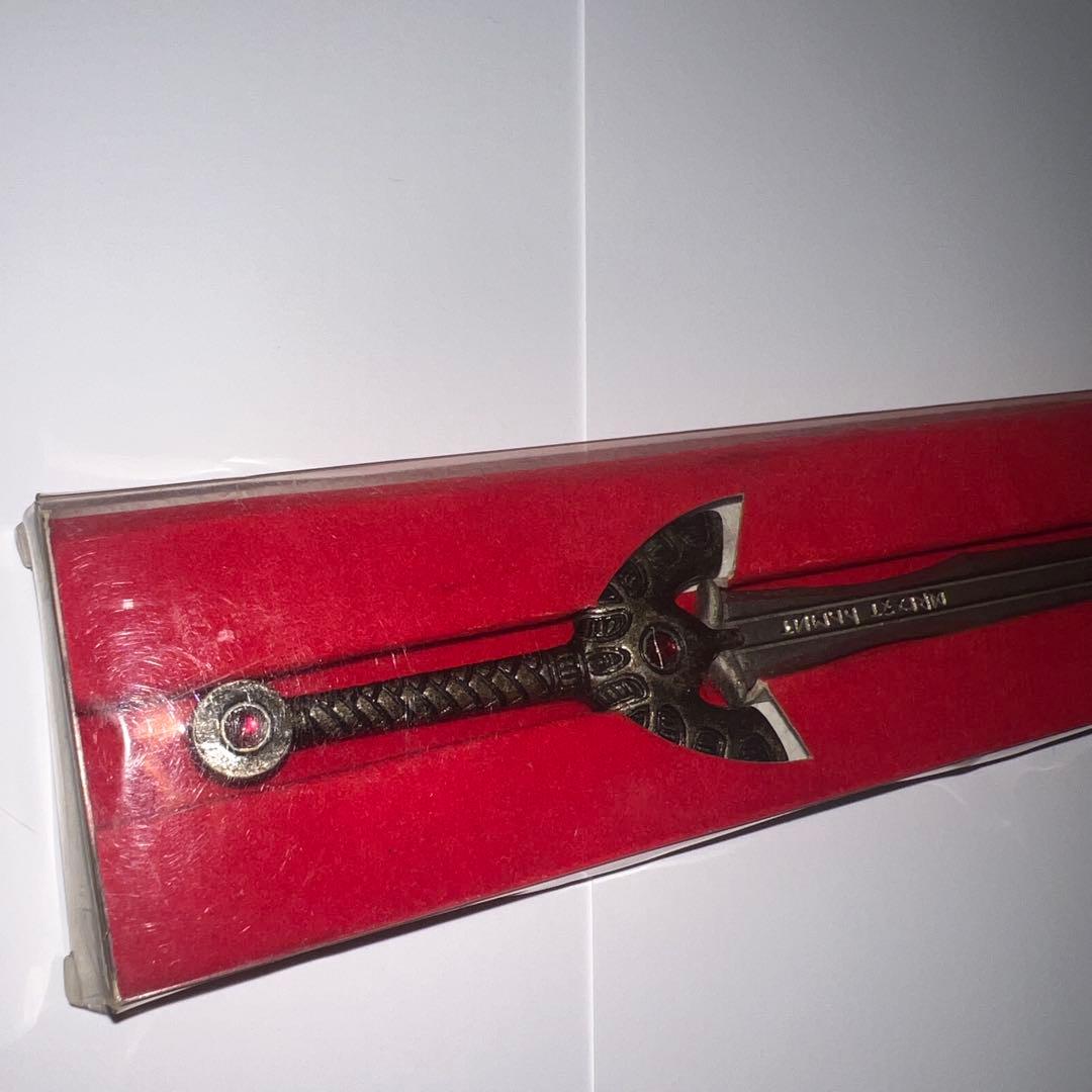 【レトロ】ドラゴンクエストのロトの剣 金属製レプリカ