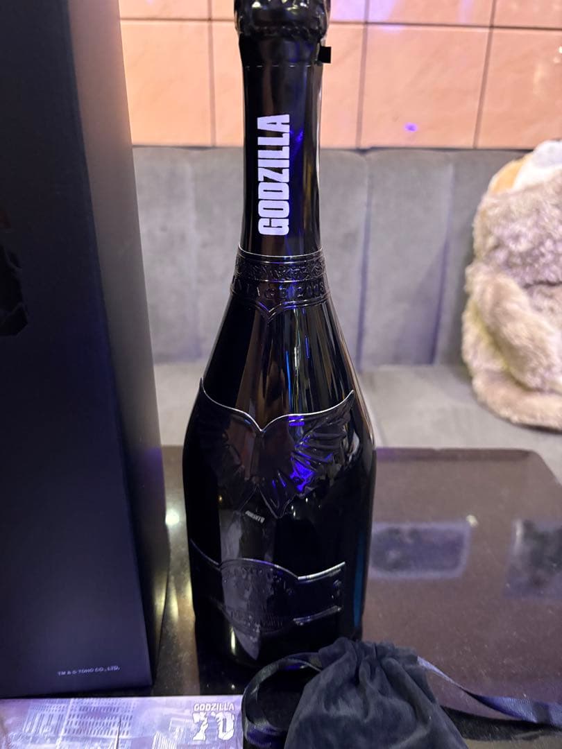 GODZILLA エンジェルシャンパン　エッグヴィンテージ2008 専用BOX