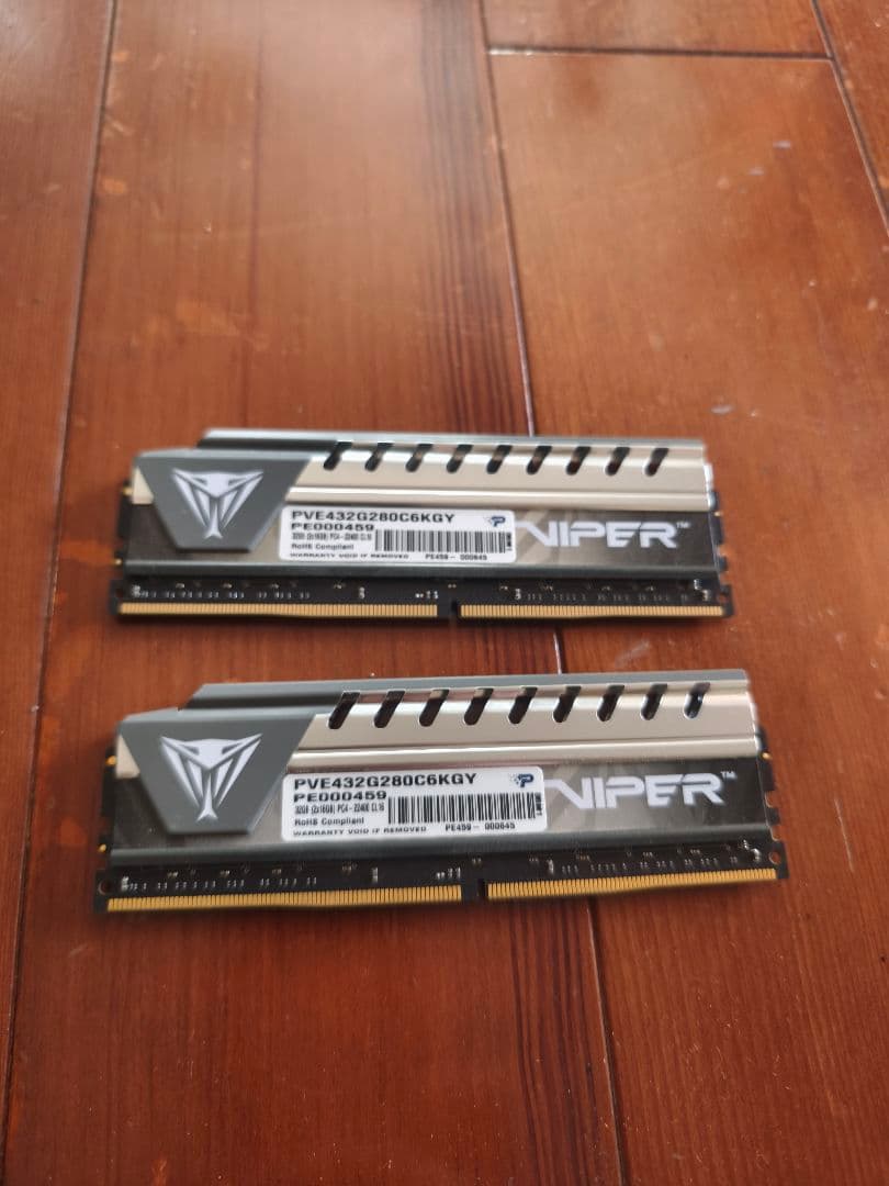 メモリー Viper 32GB(2 X 16GB) PC4-22400 DDR4 DIMM