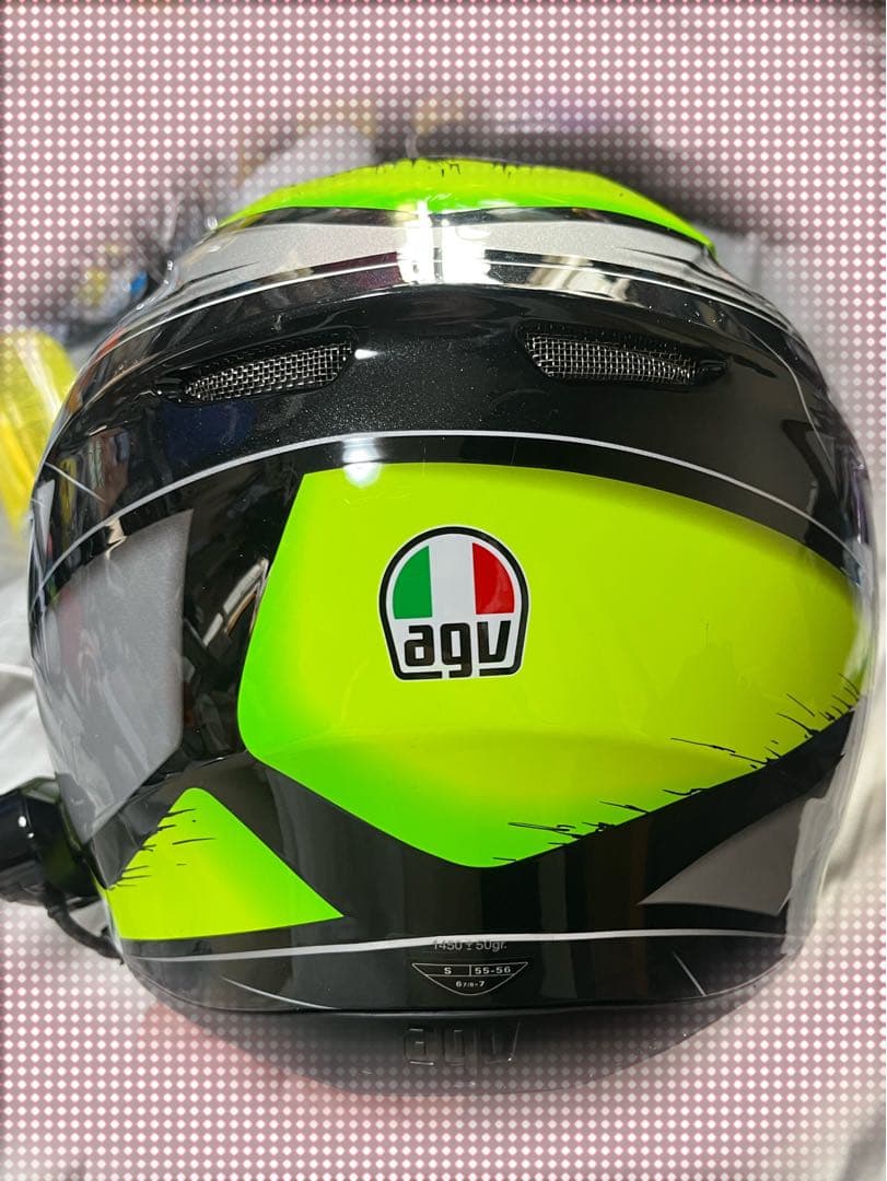 りる　AGV k-3ヘルメット
