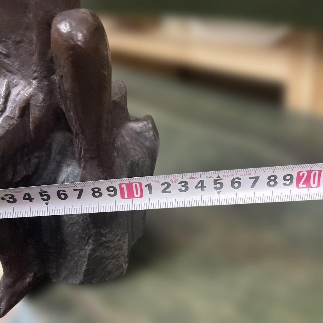 金属製猿の彫刻 約30センチ アンティーク調　重量感あります