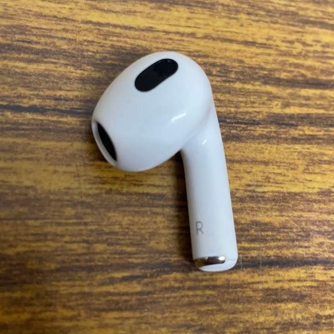 Apple Airpods (第3世代) MME73J/A右耳