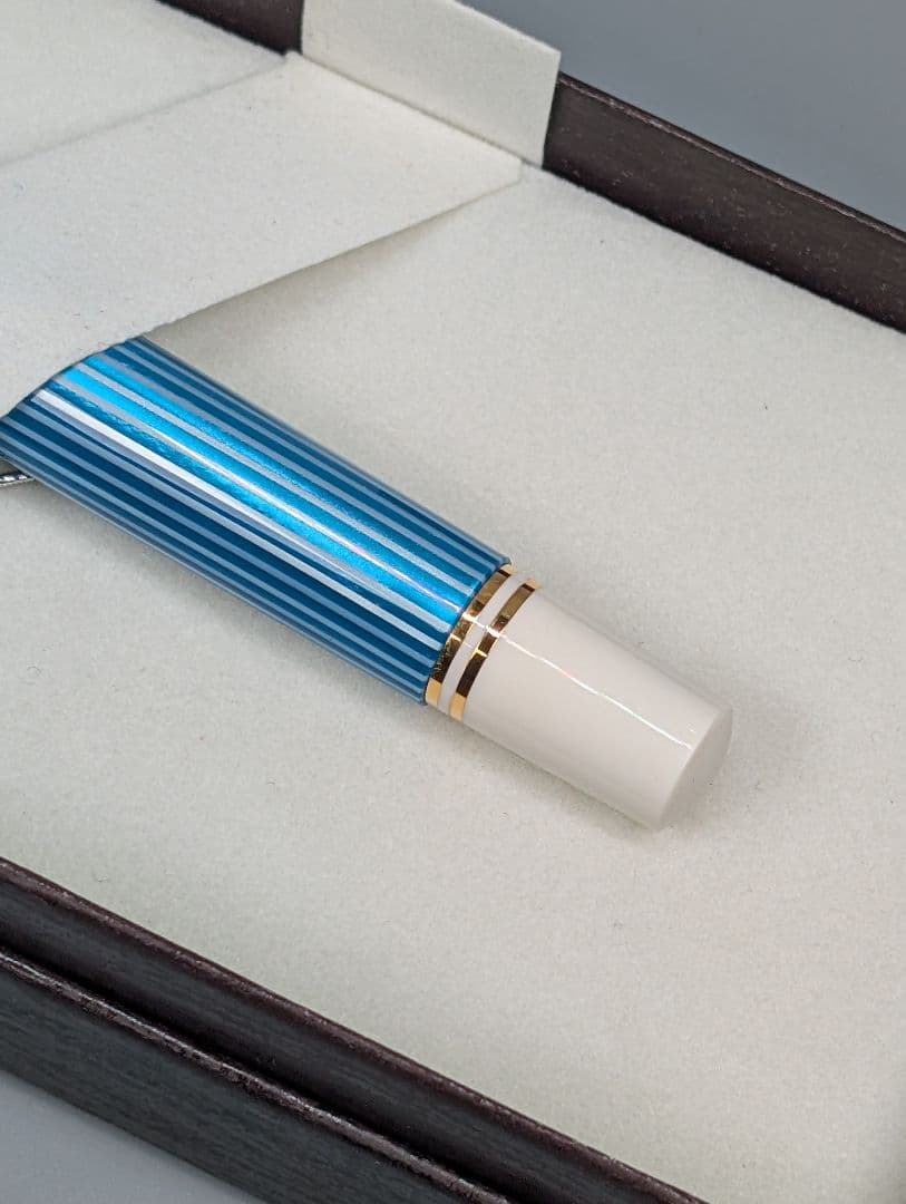 完全未使用品 ペリカン スーベレーン M600 ターコイズホワイト ニブEF