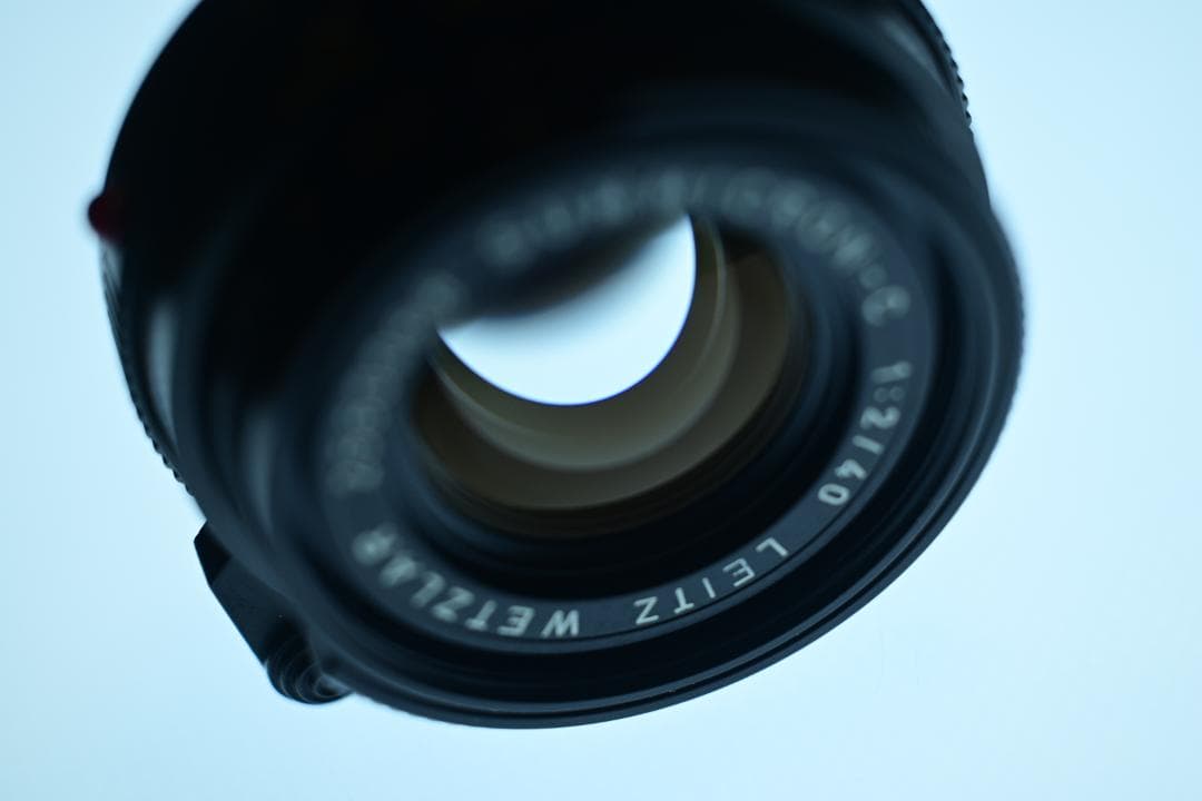 Leica Summicron-C 40mm F2 専用フード・変換リング付属