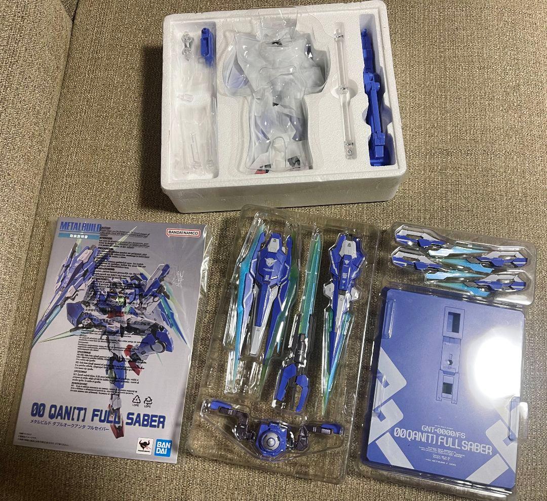 【開封品】ダブルオークアンタフルセイバー　メタルビルド