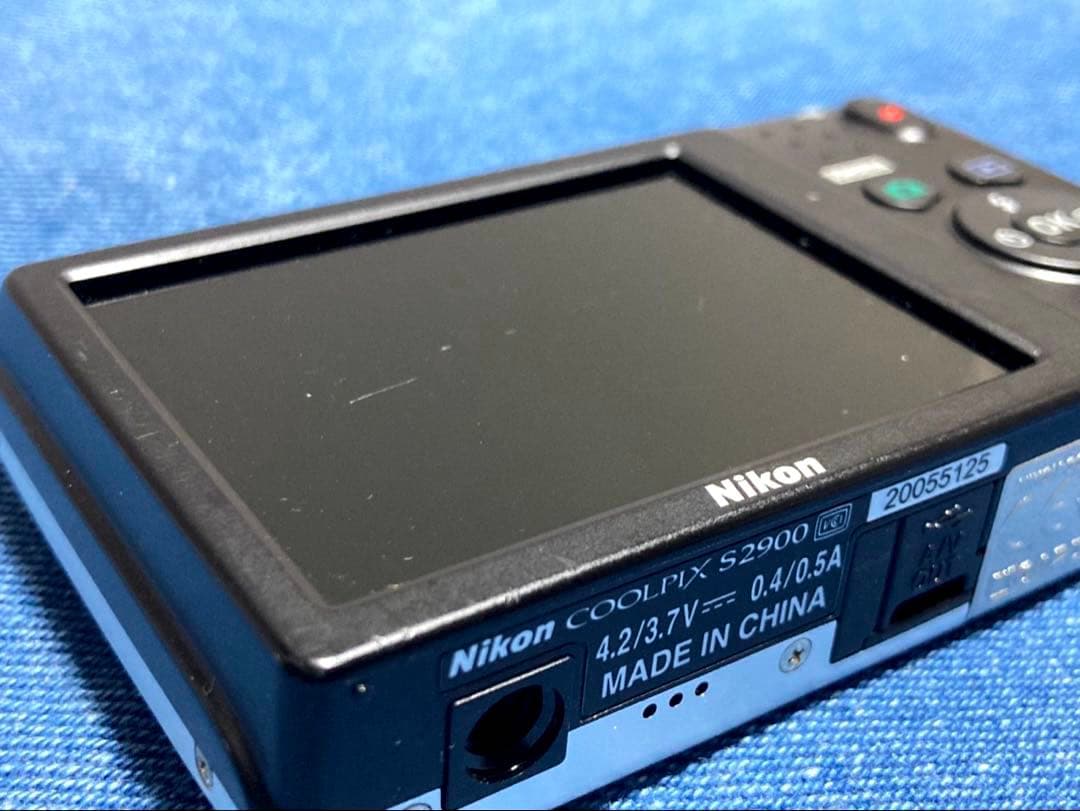 【動作品】Nikon クルーピクスS2900 シルバー