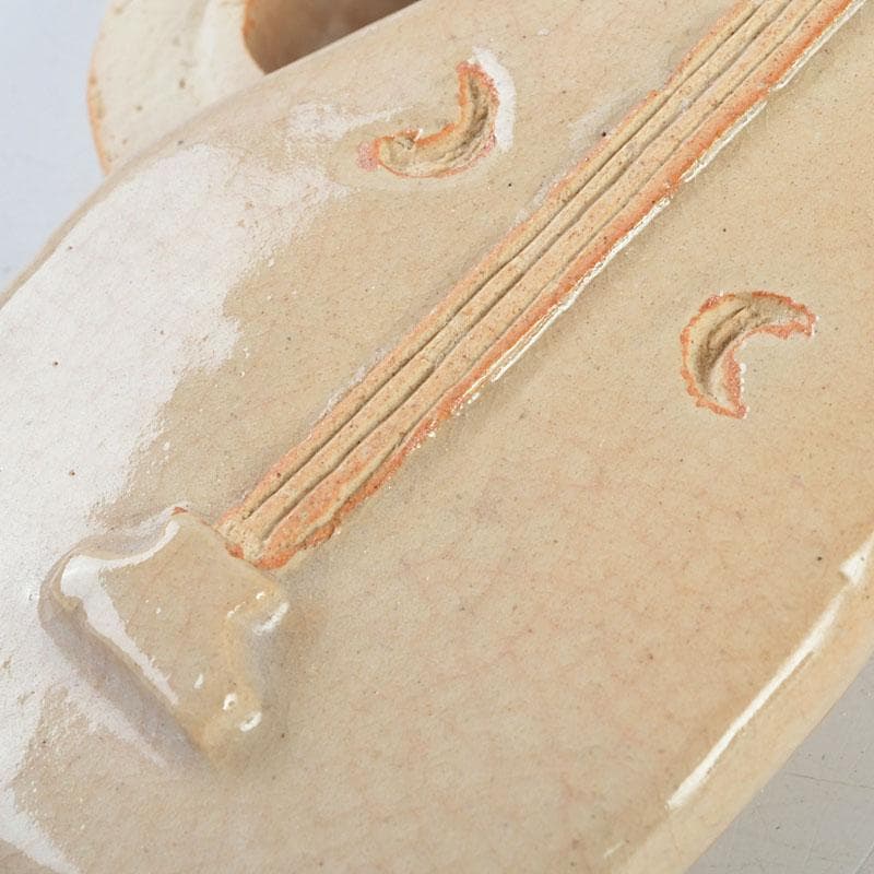 茶道具　宗栄造　萩焼　琵琶香合　V　9382