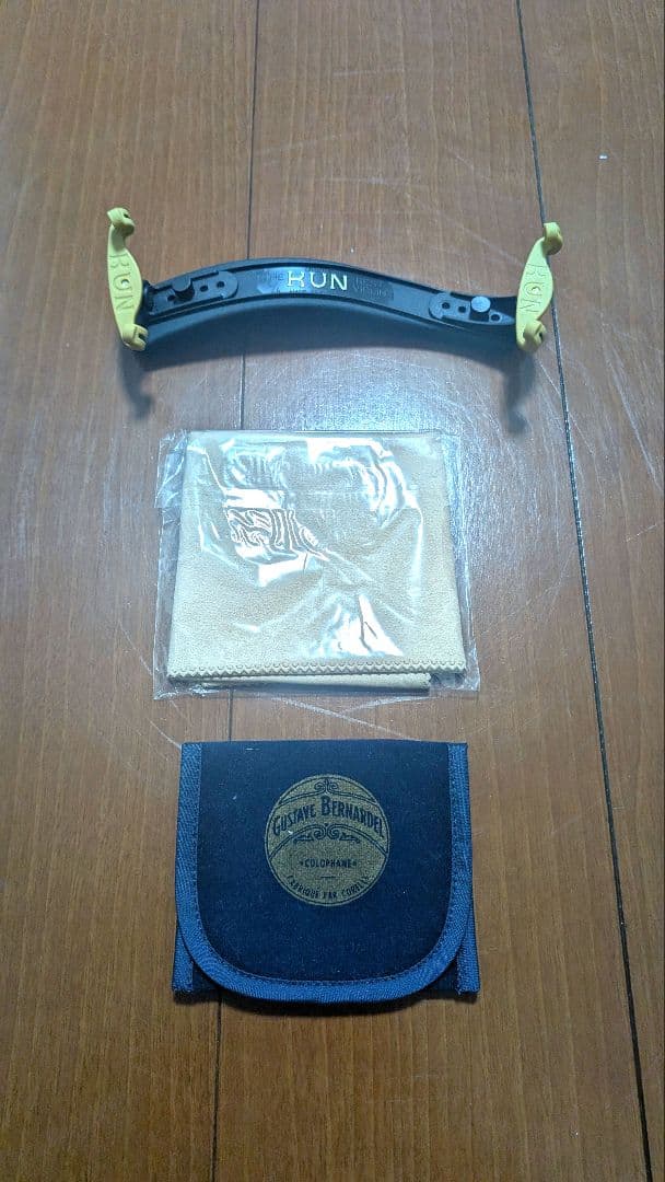 美品　SUZUKI　No.200e　4/4　2010年製　弓2本　フルセット