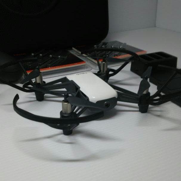 ドローン DJI Tello ＋ コントローラー フルセット