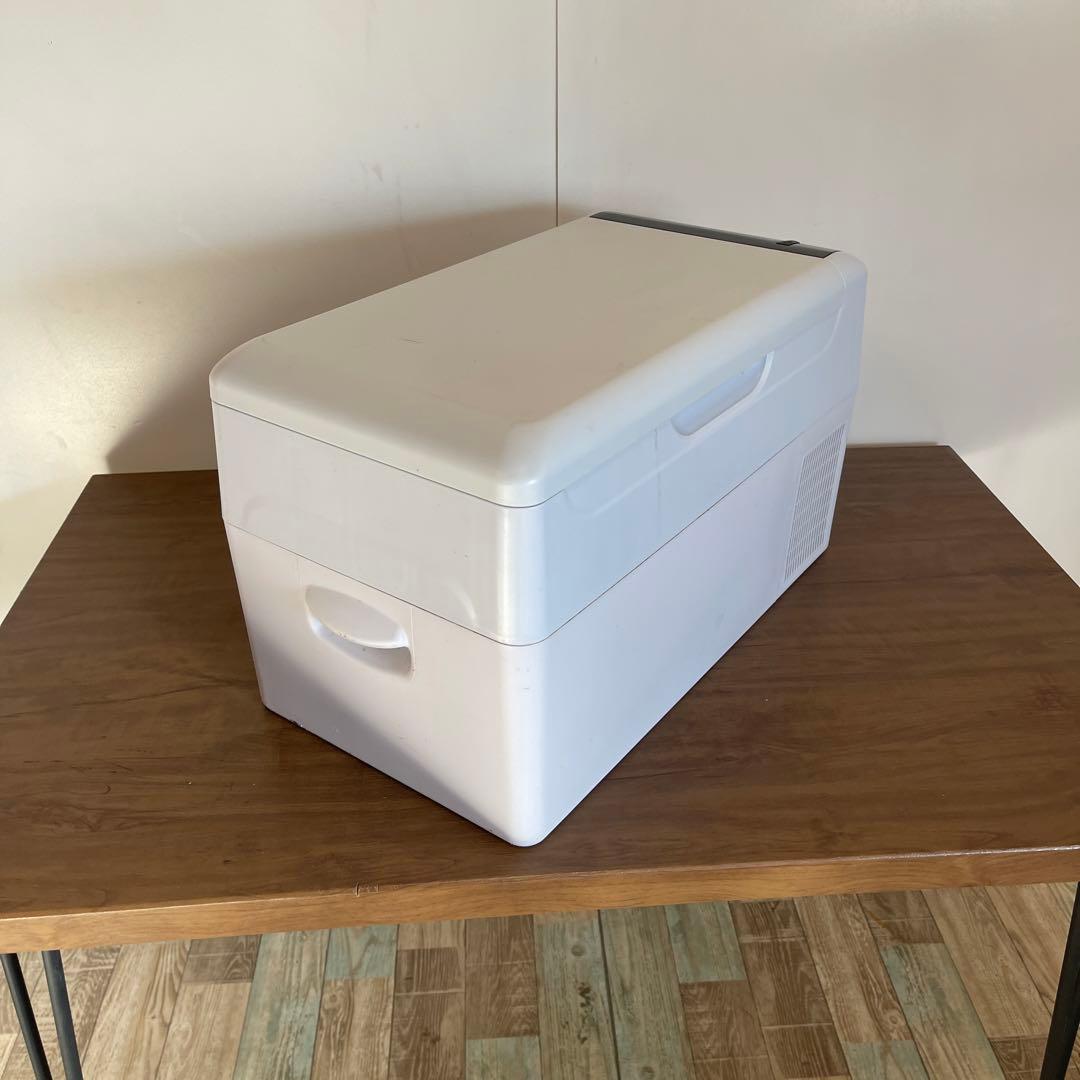 冷蔵庫 タッチパネル式 最大温度11度