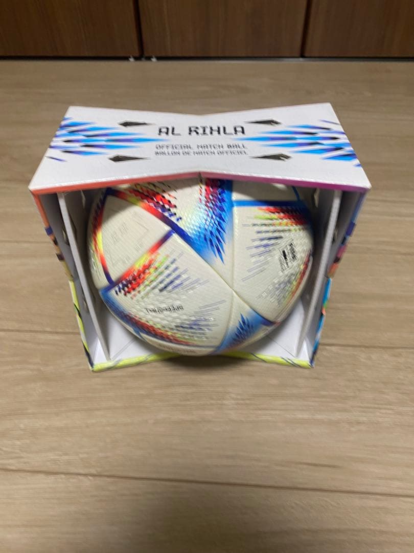 新品　アルリフラ　AL RIHLA カタールワールドカップ　　マッチデー