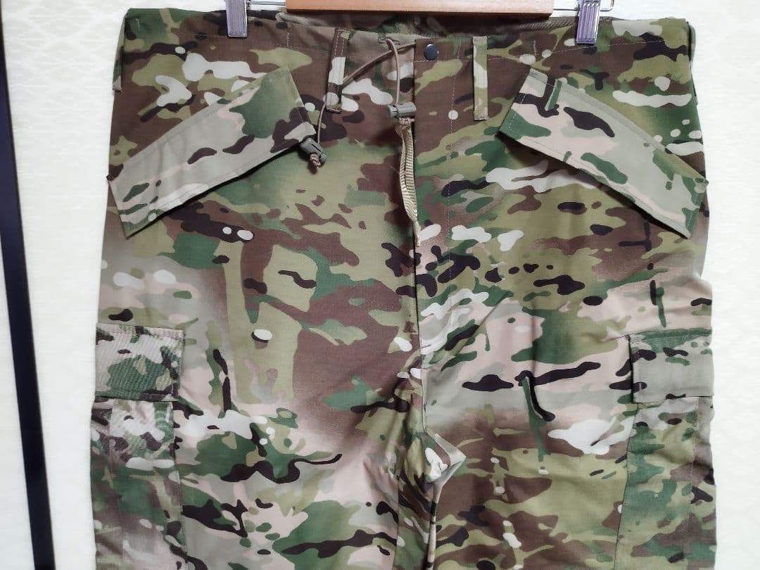 (4982)米軍放出ＡＰＥＣＳトラウザーマルチカム新品未使用　ゴアテックス