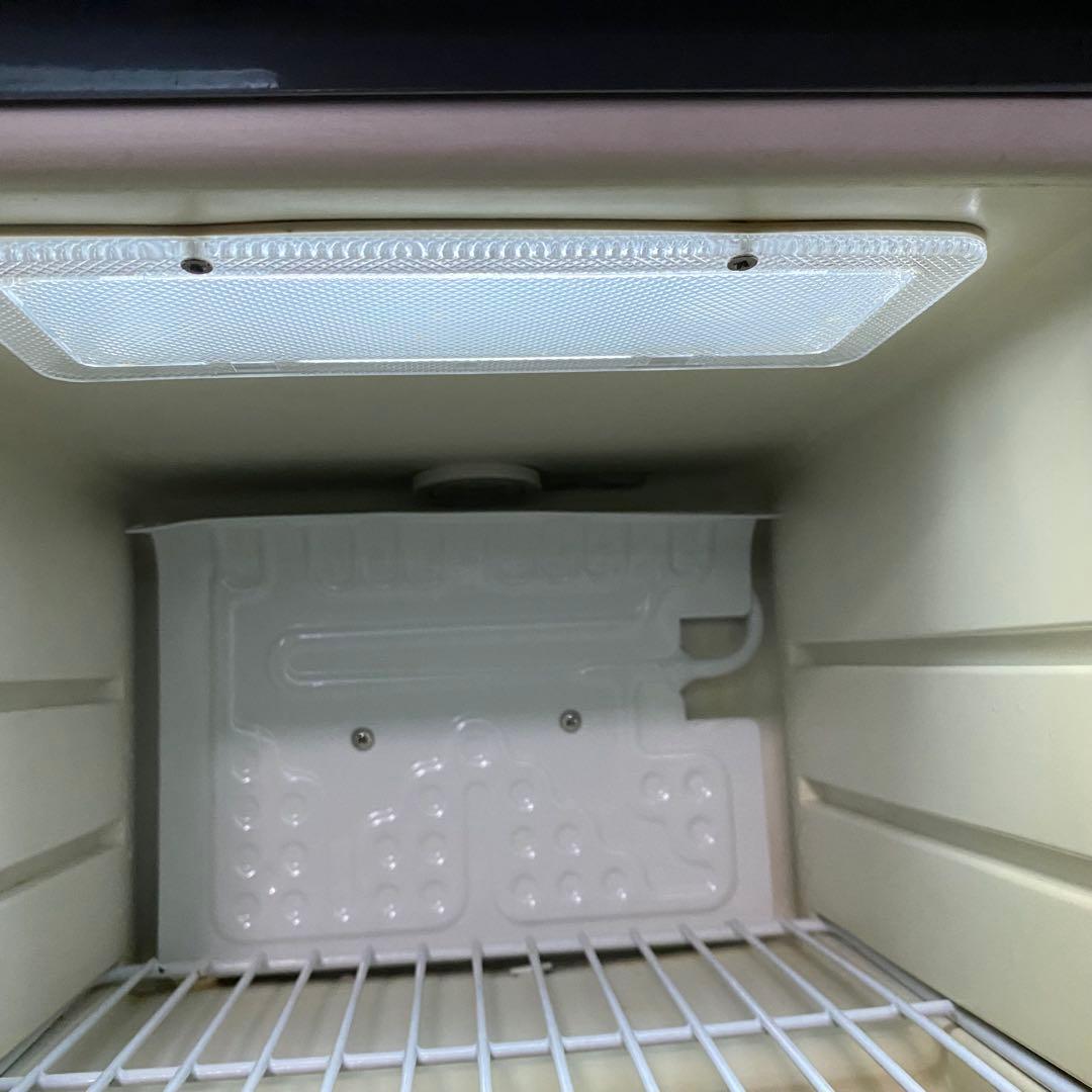 シャーク　shark エナジードリンク冷蔵庫