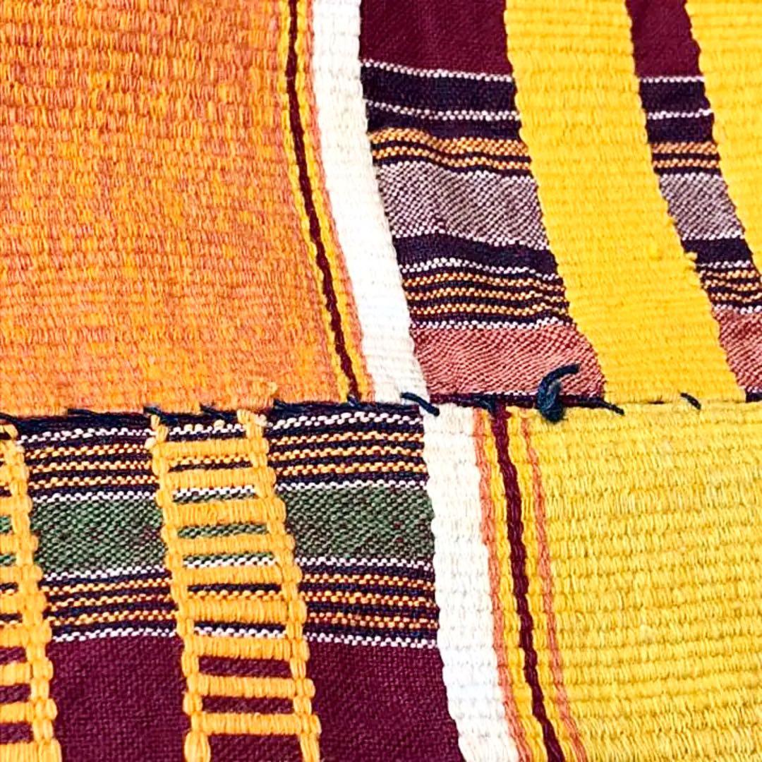 ミュージアムピース　　アフリカ　首長の例祭着